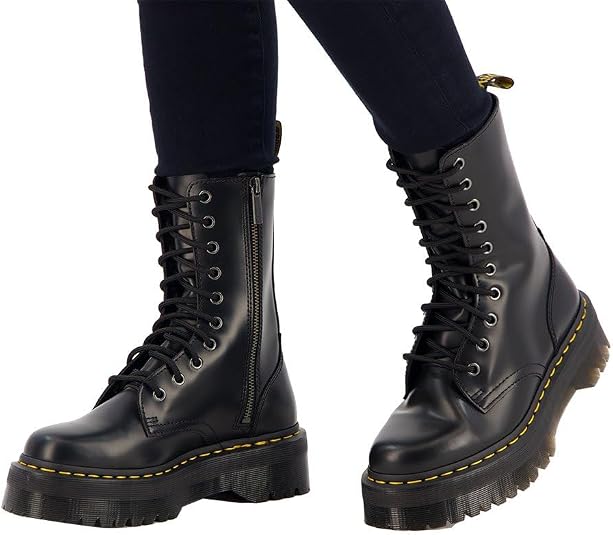 Dr.Martens JADON HI 10ホール EYEBOOT Amazon.co.jp: Dr. Martens JADON HI 10 Hole Lace-up Boots, Black